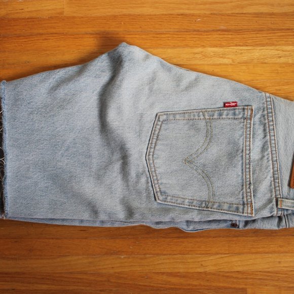 LEVI'S 501 Premium 90's Shorts - Picture 6 of 6